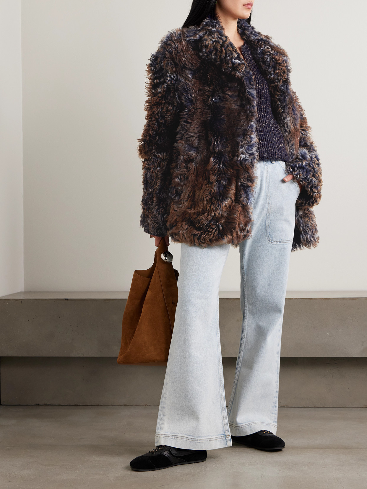 Sanderlak Double-breasted Shearling Coat In Brown