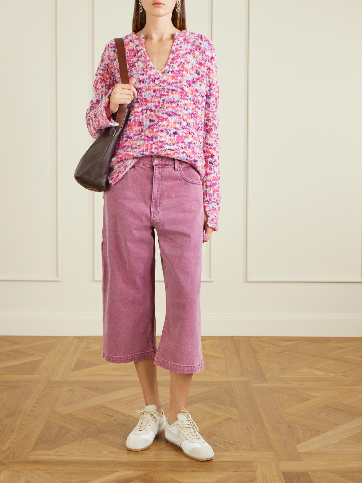 Cropped Mid-Rise Jeans