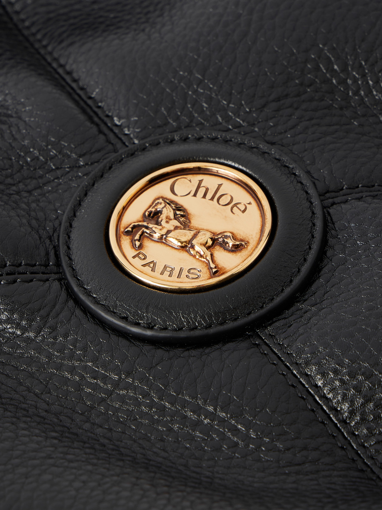 Chloé Balloon Leather Tote In Black
