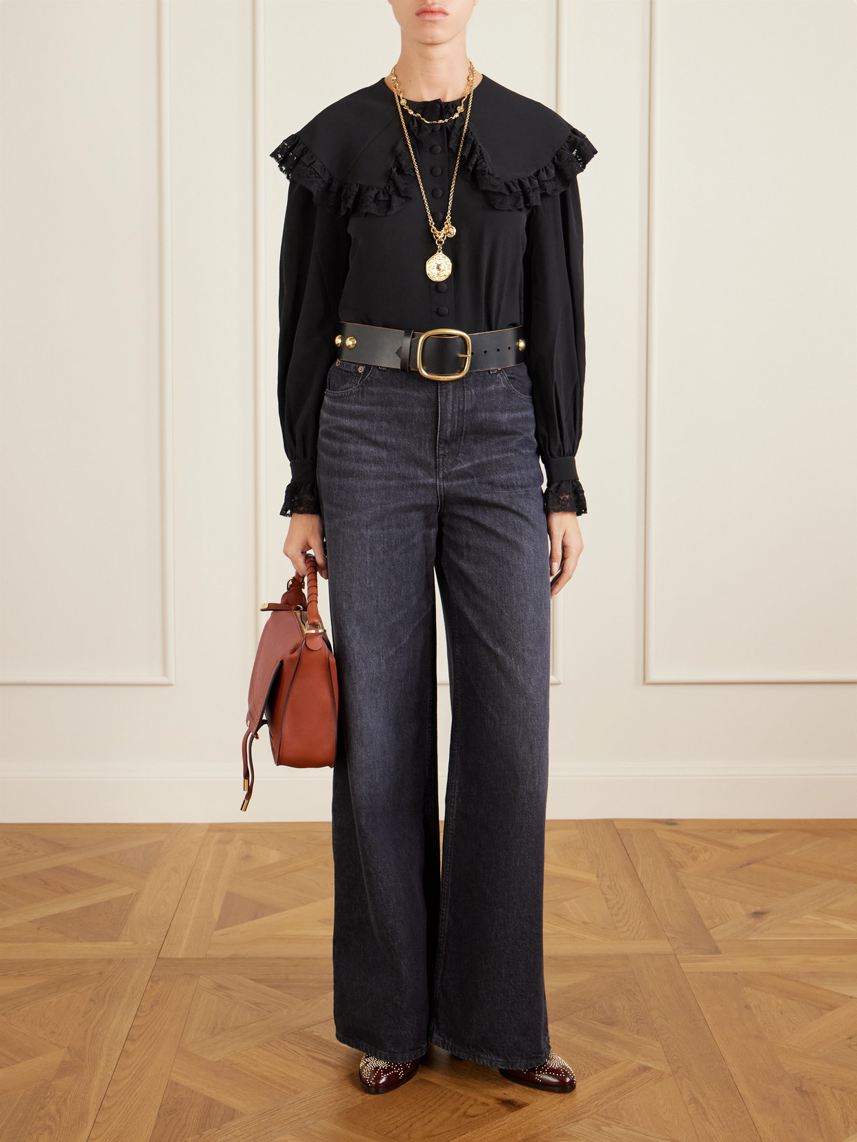 Chloé Marcie Leather Shoulder Bag In Brown