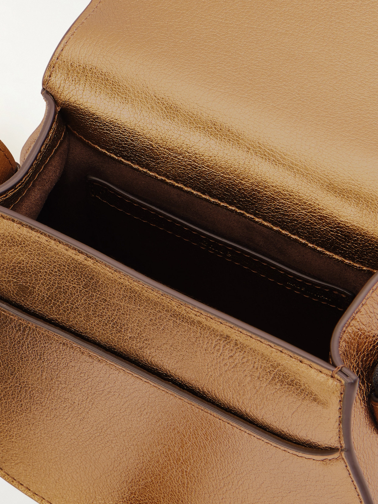Chloé Marcie Metallic Crinkled-leather Shoulder Bag In Gold