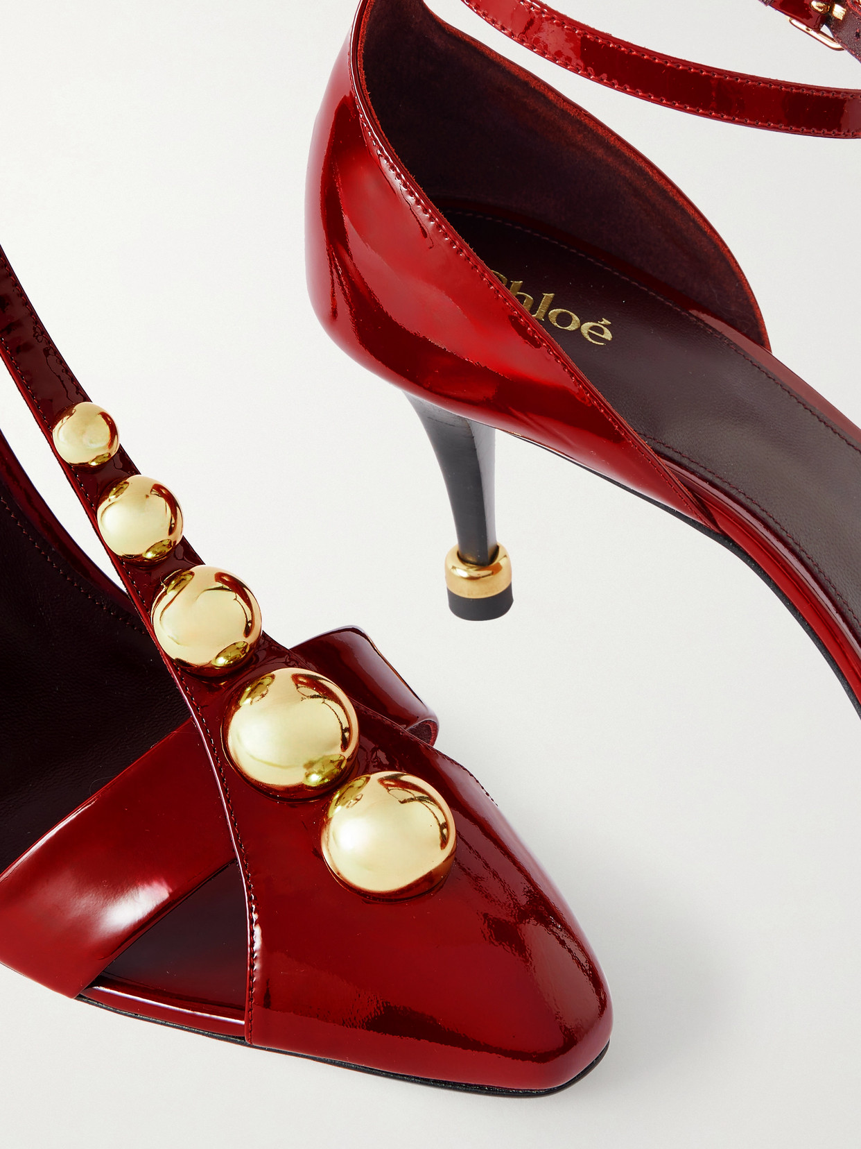 Chloé Cleiat Embellished Patent-leather Pumps In Red