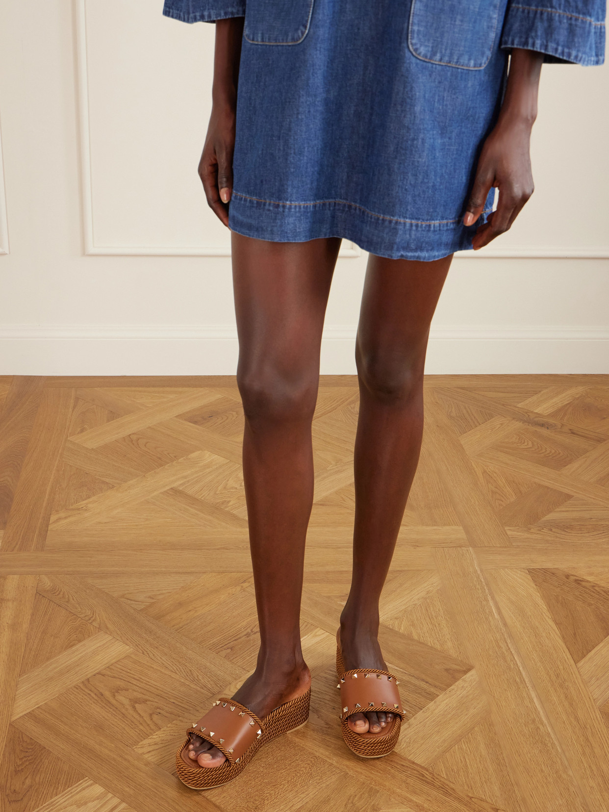 Garavani - Rockstud Torchon Leather Platform Espadrille Slides