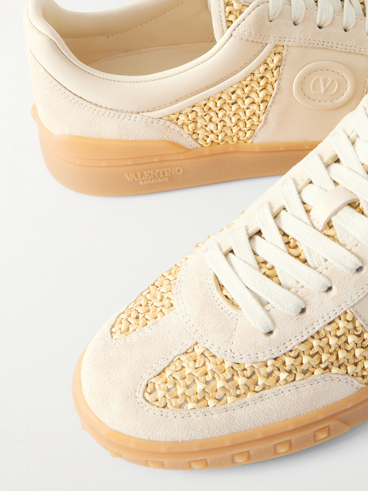 Valentino Garavani Upvillage Sneakers In Woven Raffia In Neutral