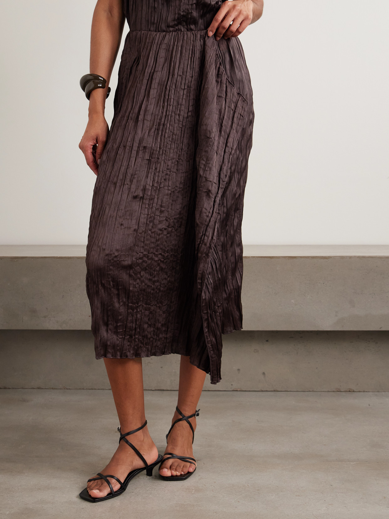 Mai Draped Plissé-Satin Midi