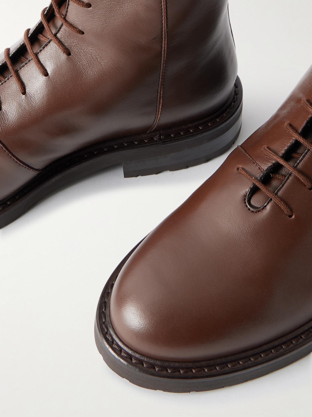 08 Ankle Boots