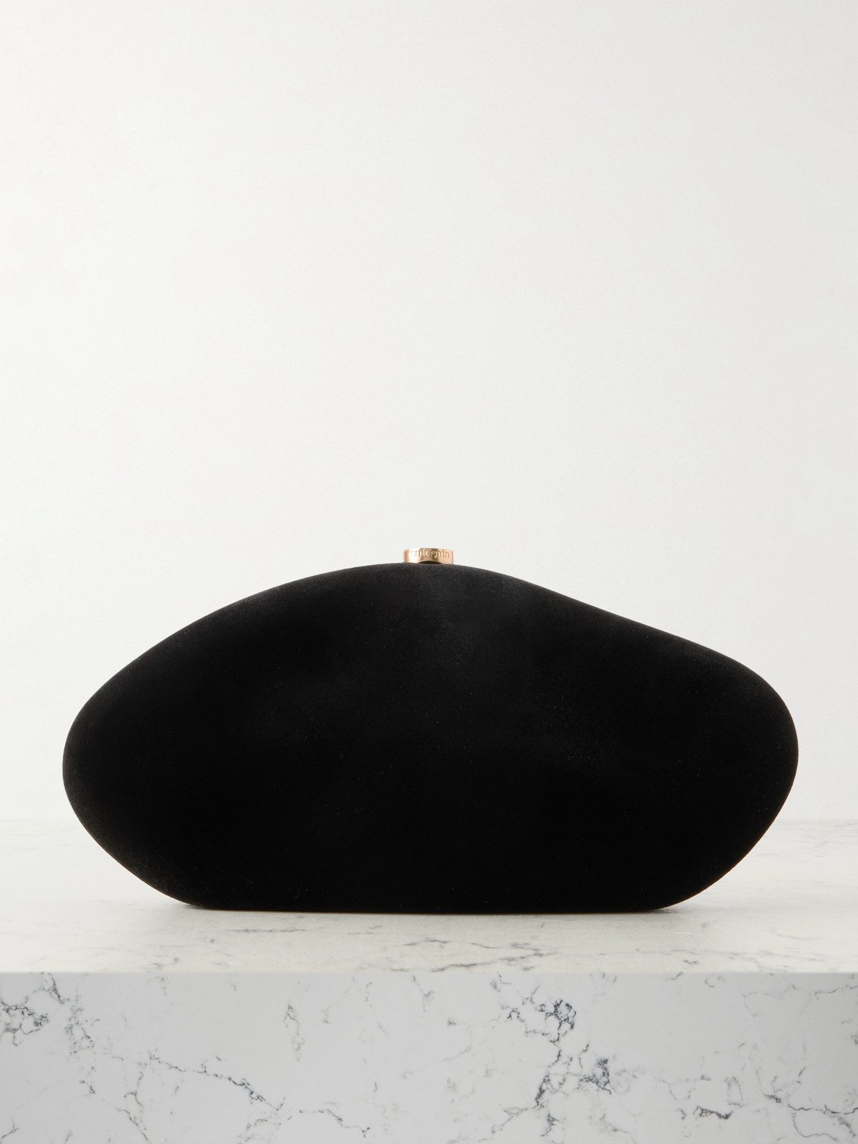 Cult Gaia The Caldera Velvet Clutch In Black