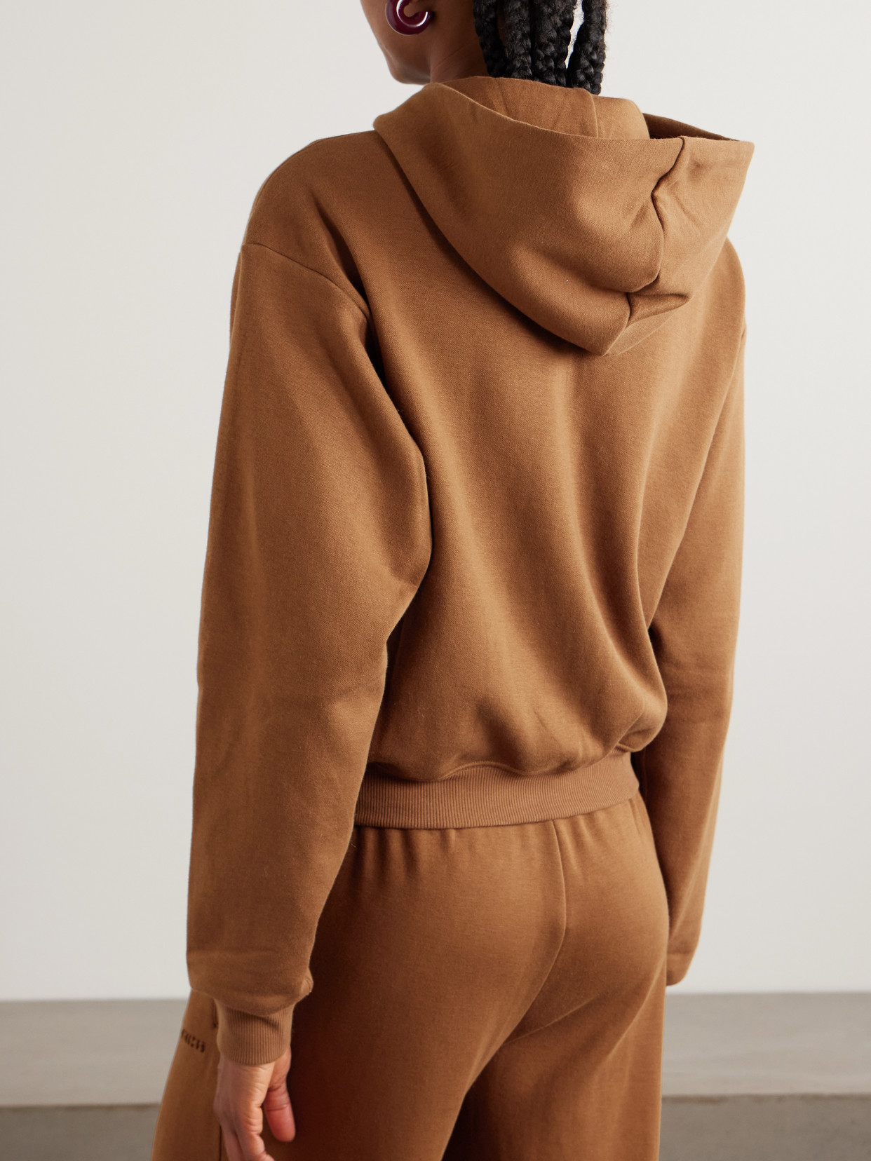 Skims Classic Zip Up Hoodie In Brown