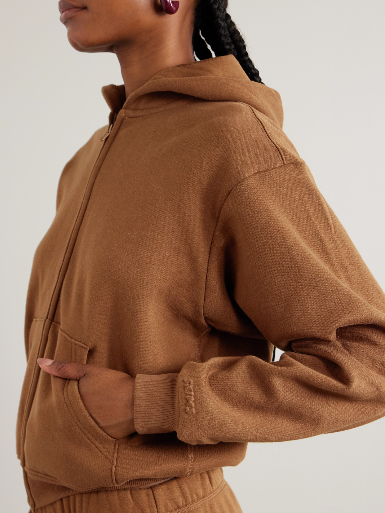 Skims Classic Zip Up Hoodie In Brown