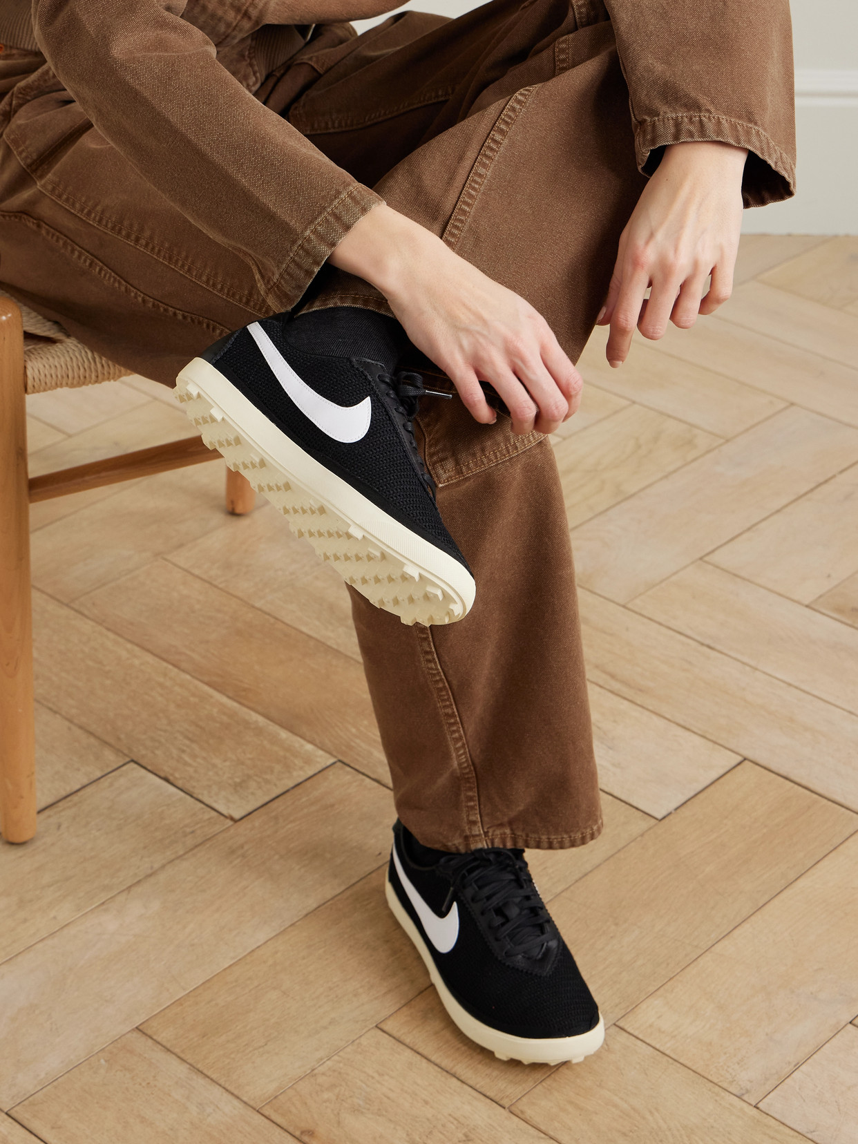Astrograbber Sneakers