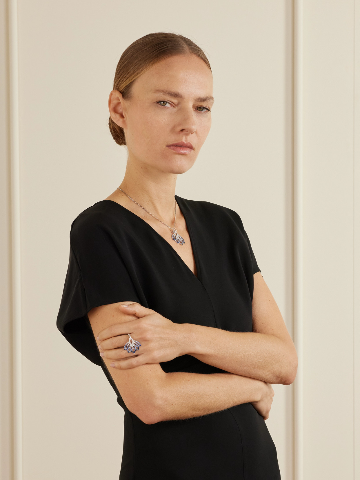 Garrard Lotus Flower 18-karat White Gold, Sapphire And Diamond Ring In Gold