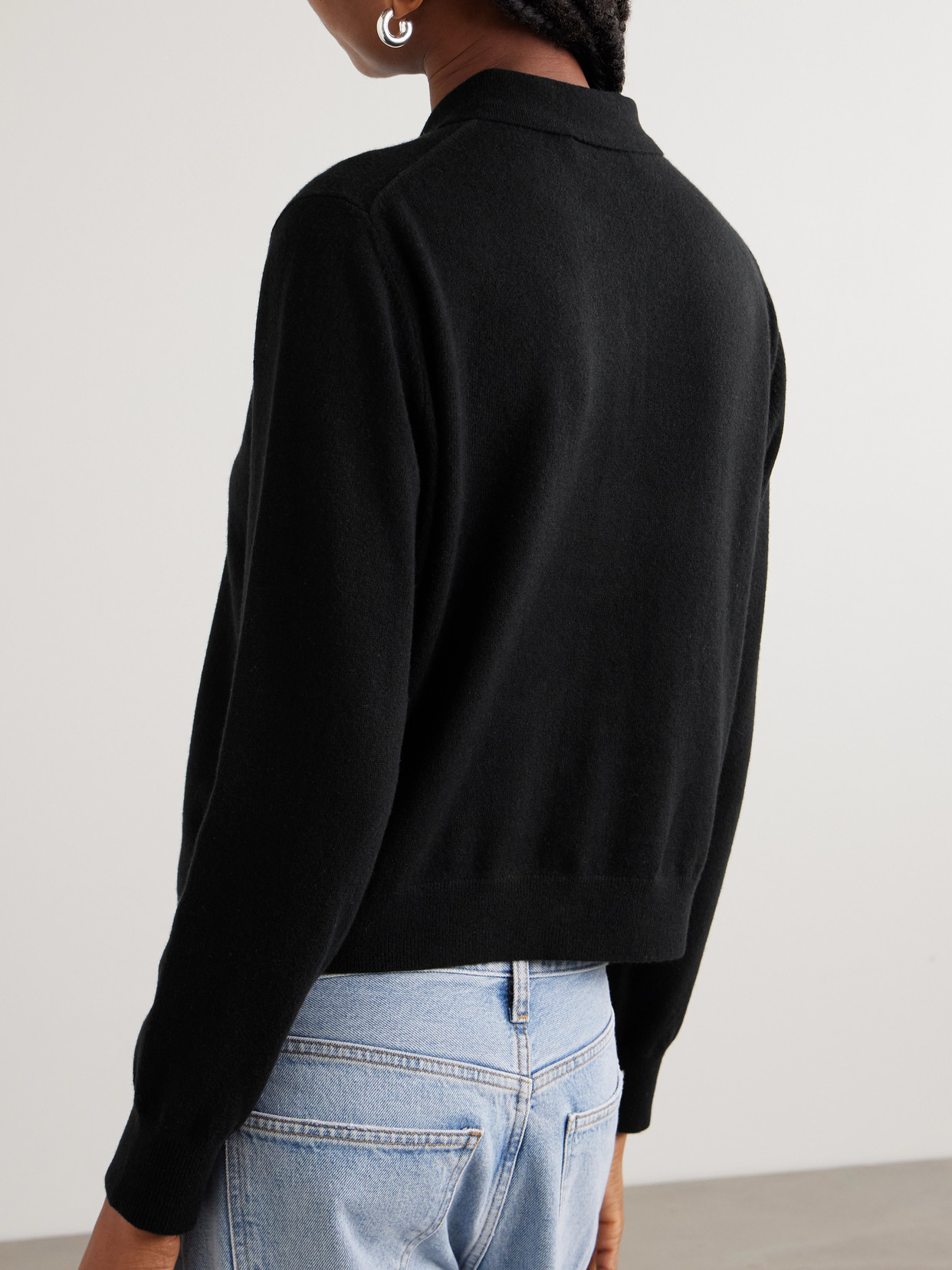 Arch4 Queen's Gate Organic Cashmere Cardigan In Black