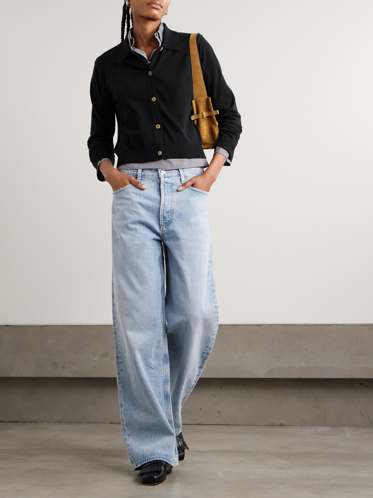 Arch4 Queen's Gate Organic Cashmere Cardigan In Black