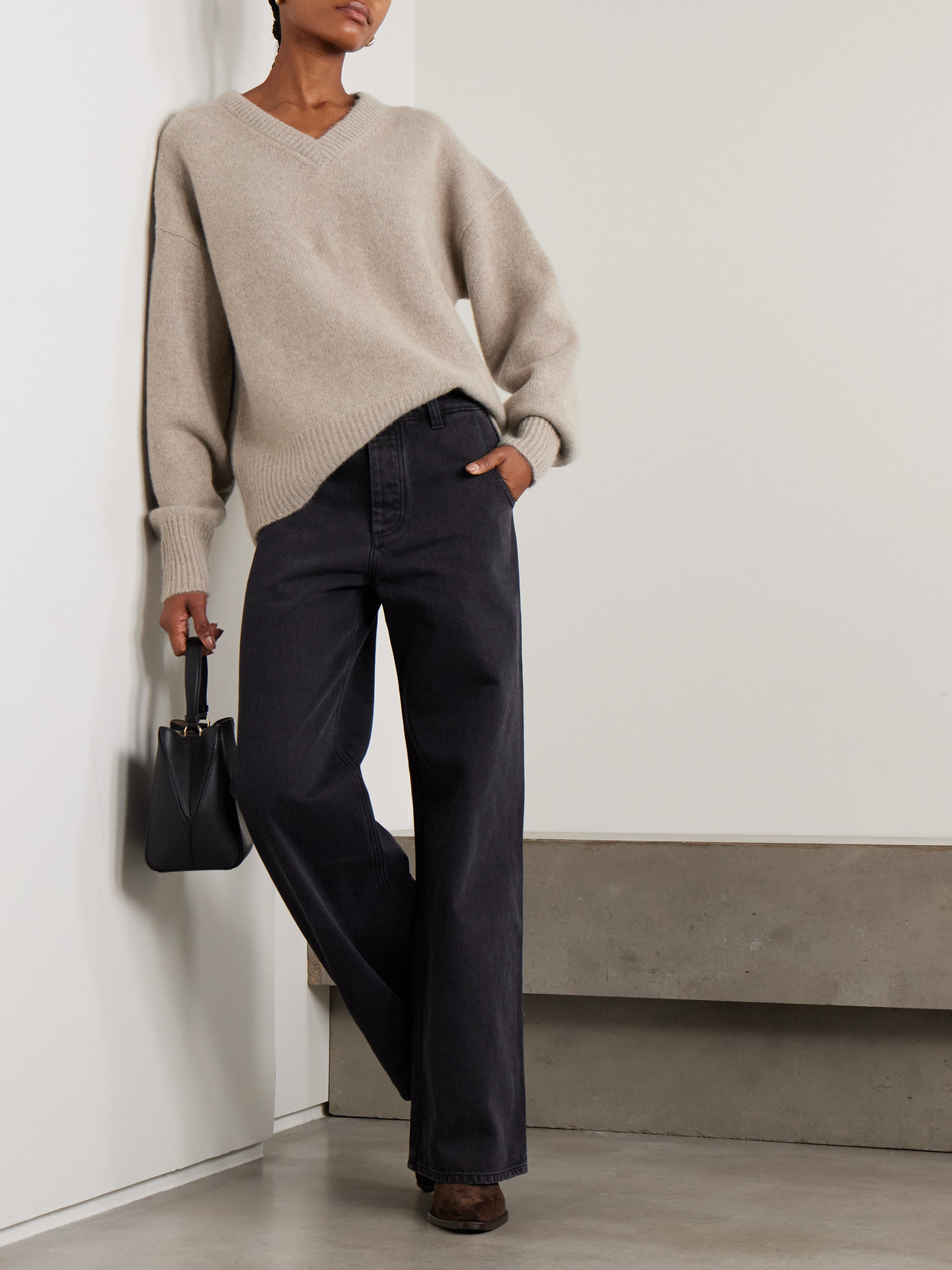 Arch4 Estelle Cashmere Sweater In Neutral