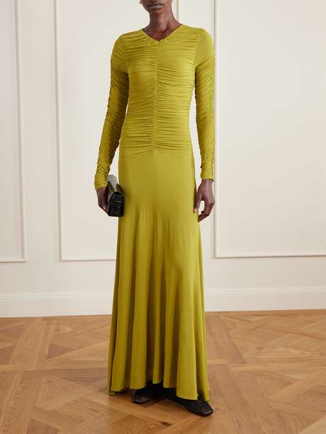 Robe Eira