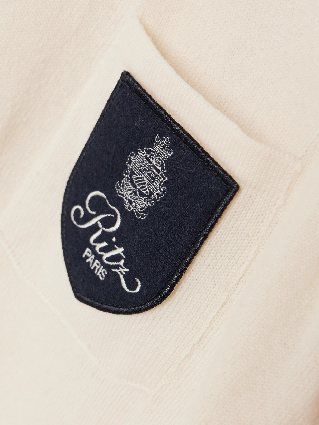 Frame + Ritz Paris Appliquéd Cashmere T-shirt In Neutral