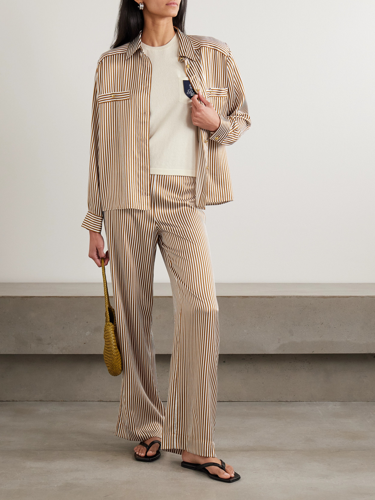 Frame + Ritz Paris Appliquéd Cashmere T-shirt In Neutral