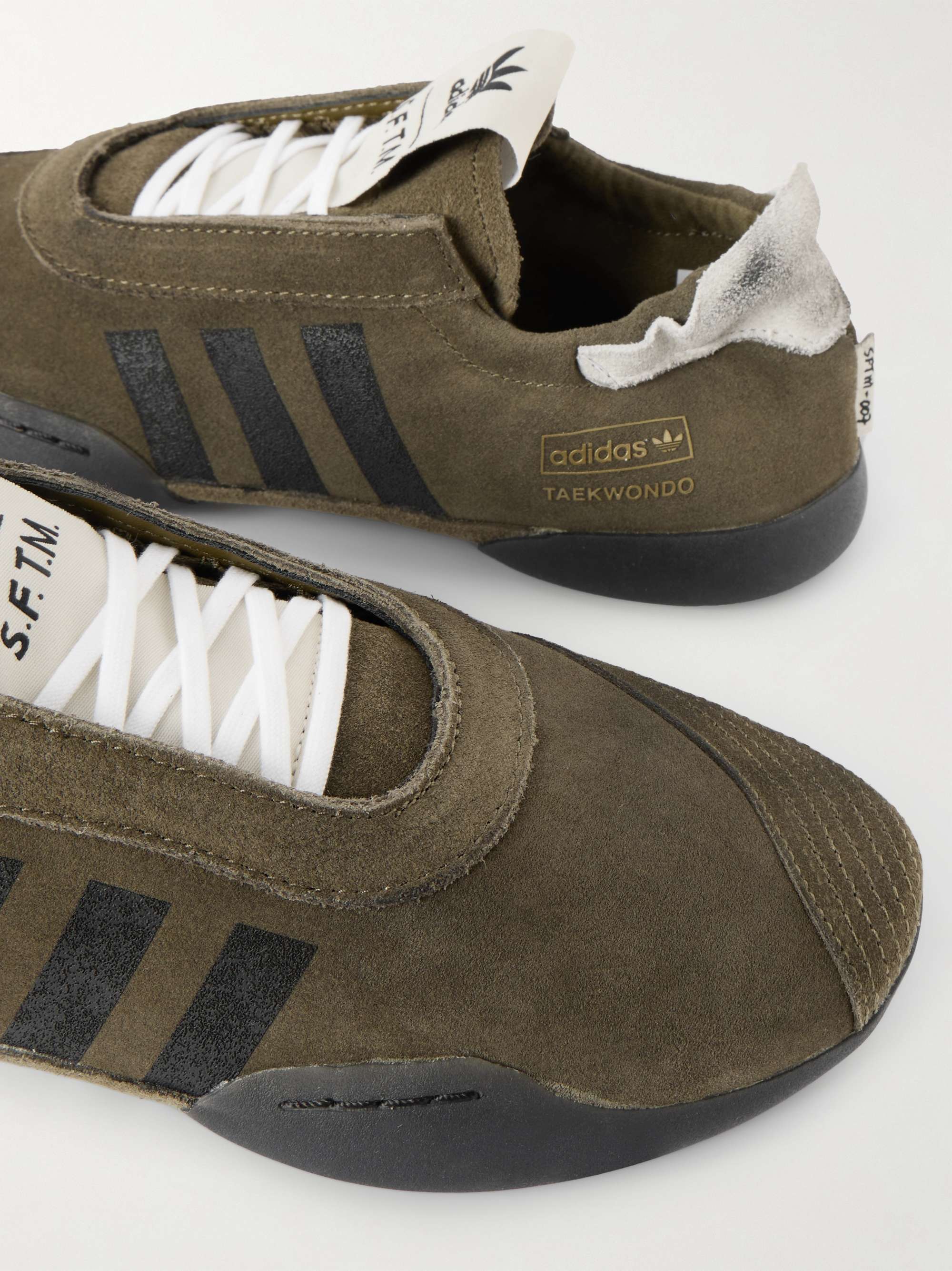 ADIDAS ORIGINALS 