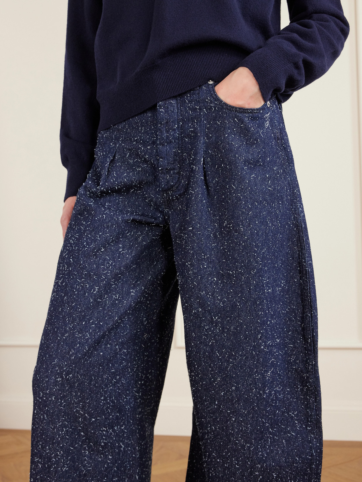 Ovalo High-Rise Barrel-Leg Jeans