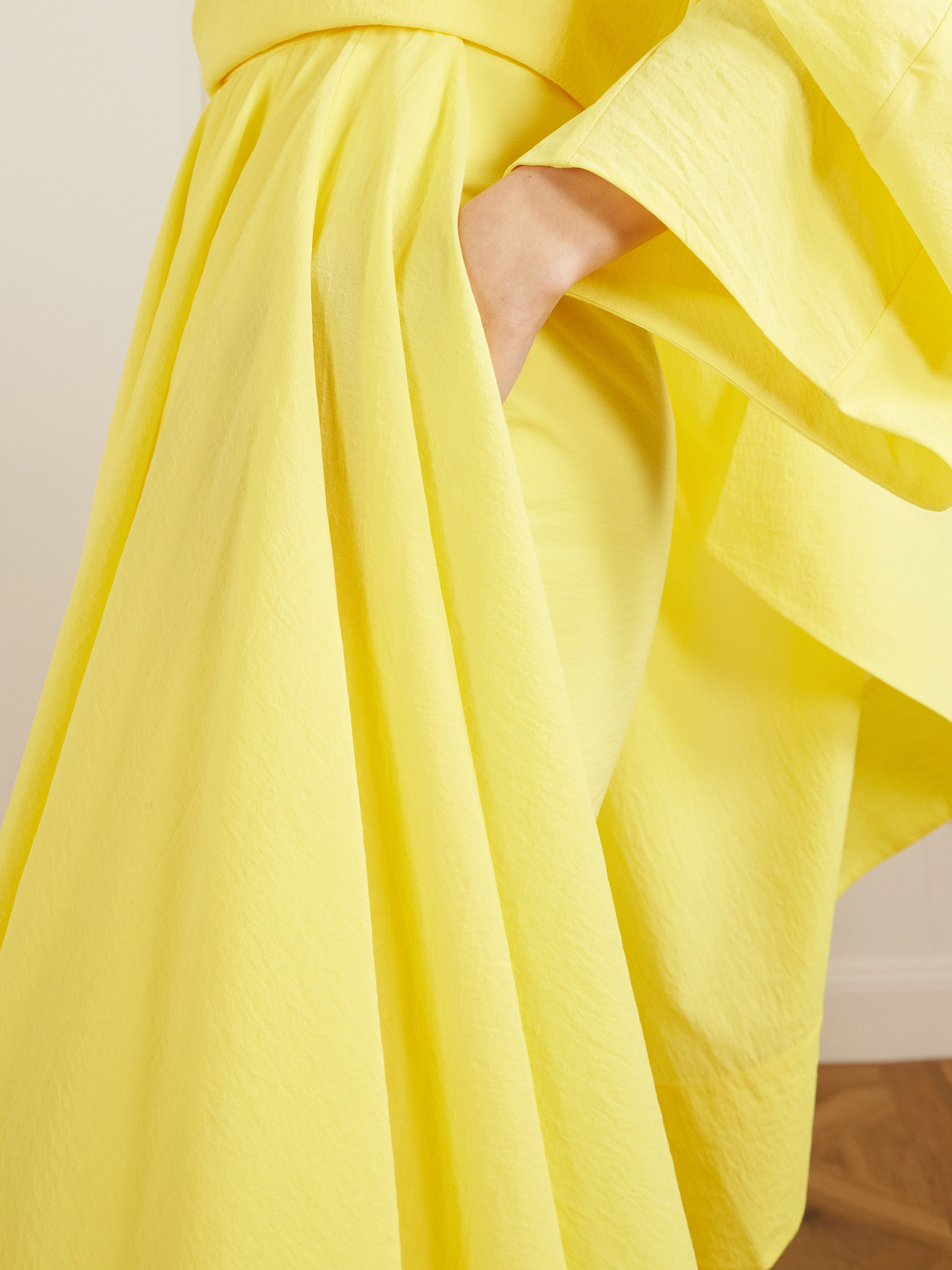 Paysan Asymmetric Cotton-Blend Crepon Midi