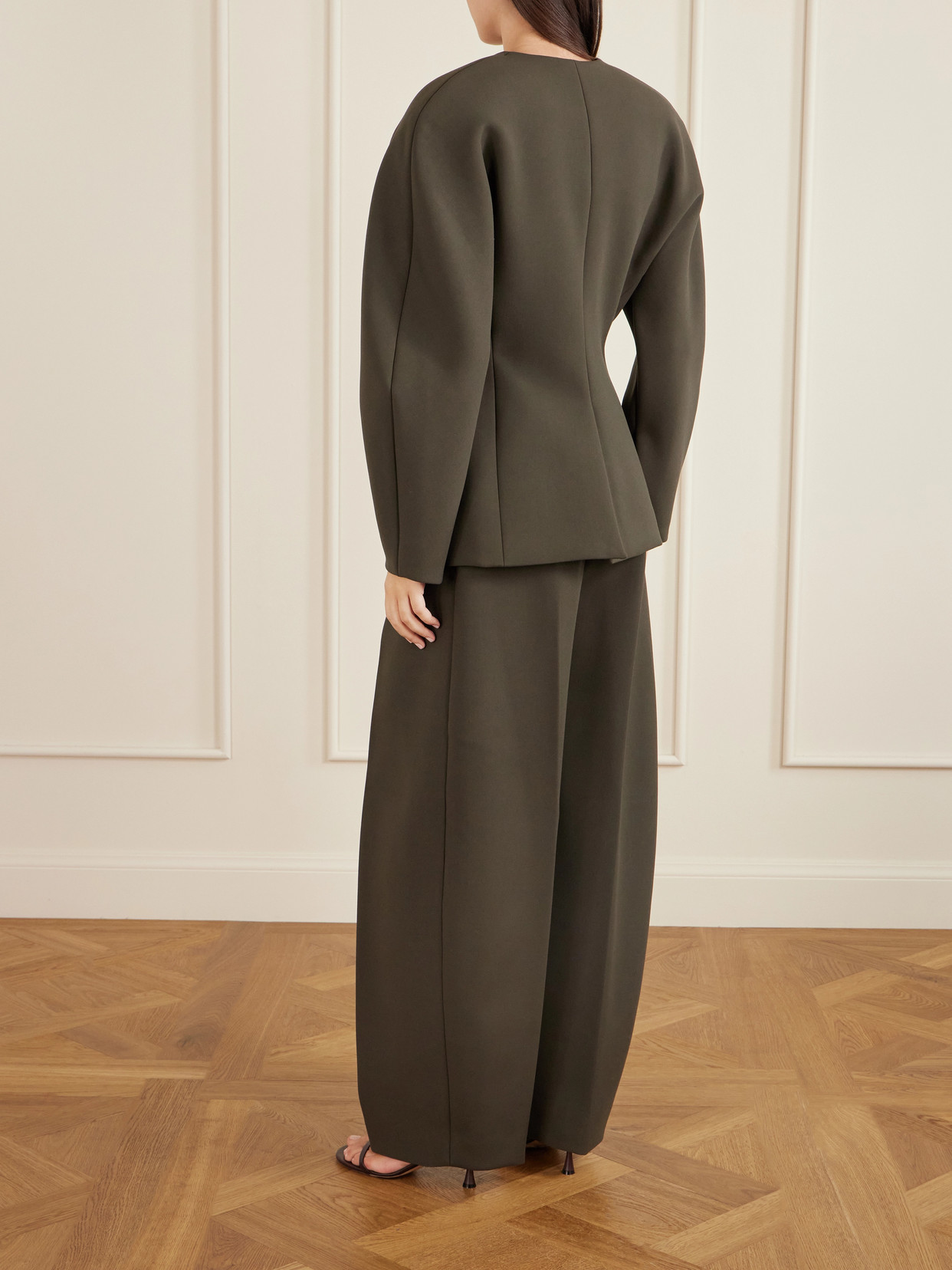 The Ovalo Grain De Poudre Jacket