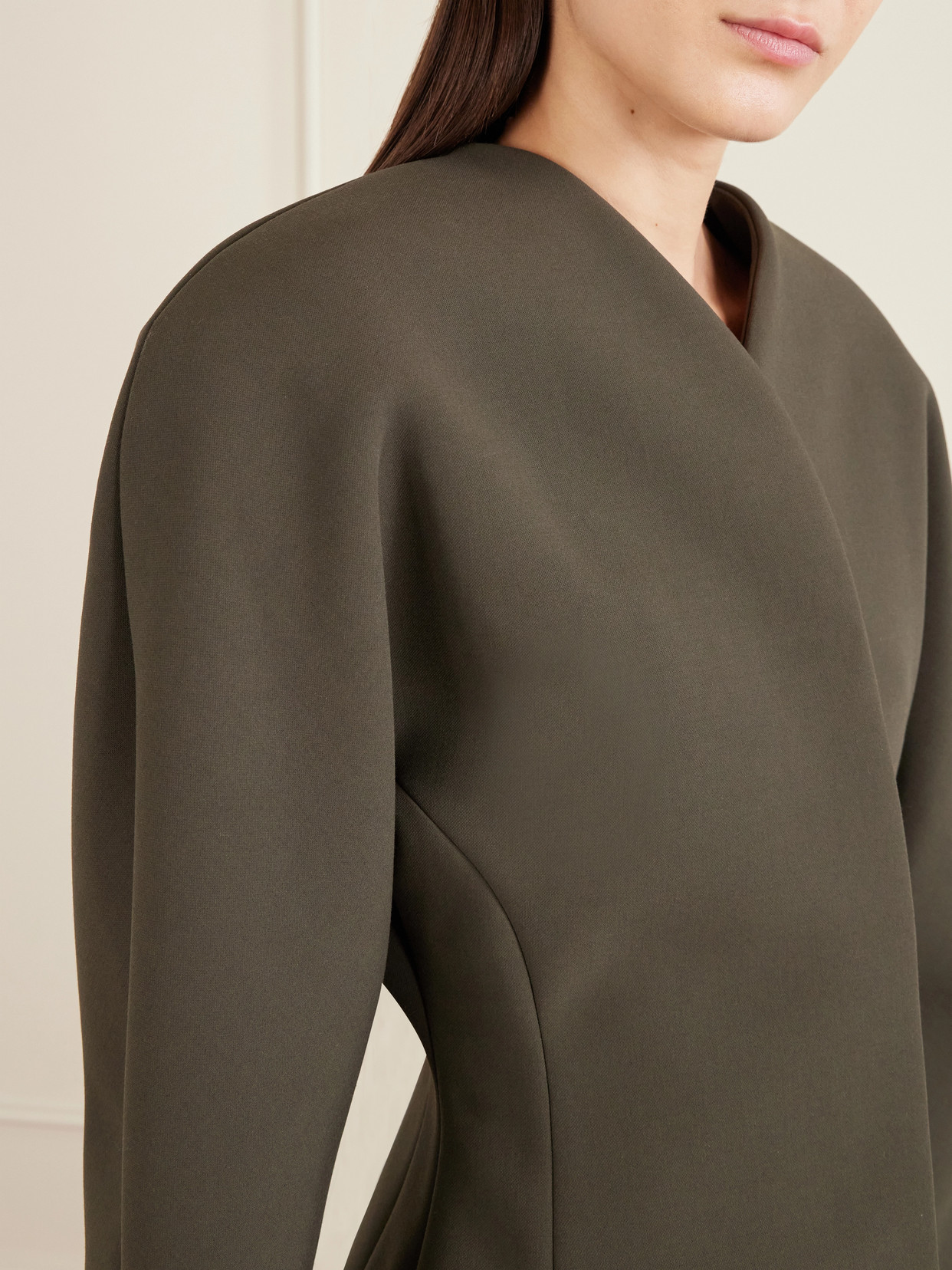 The Ovalo Grain De Poudre Jacket