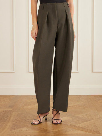 Jacquemus The Ovalo pleated crepe pants