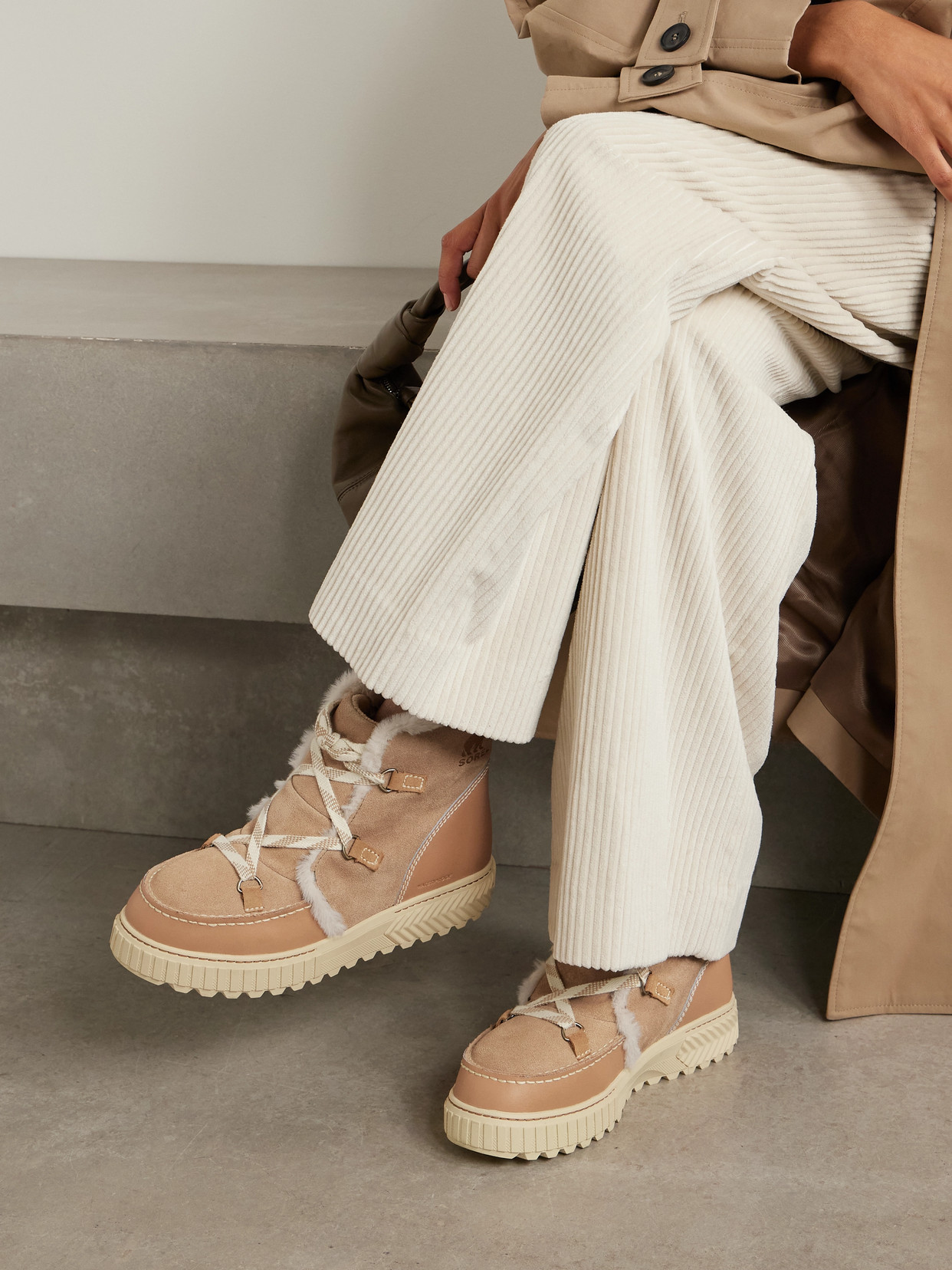 Sorel Ona Ave Alpine Boots Women In Multi