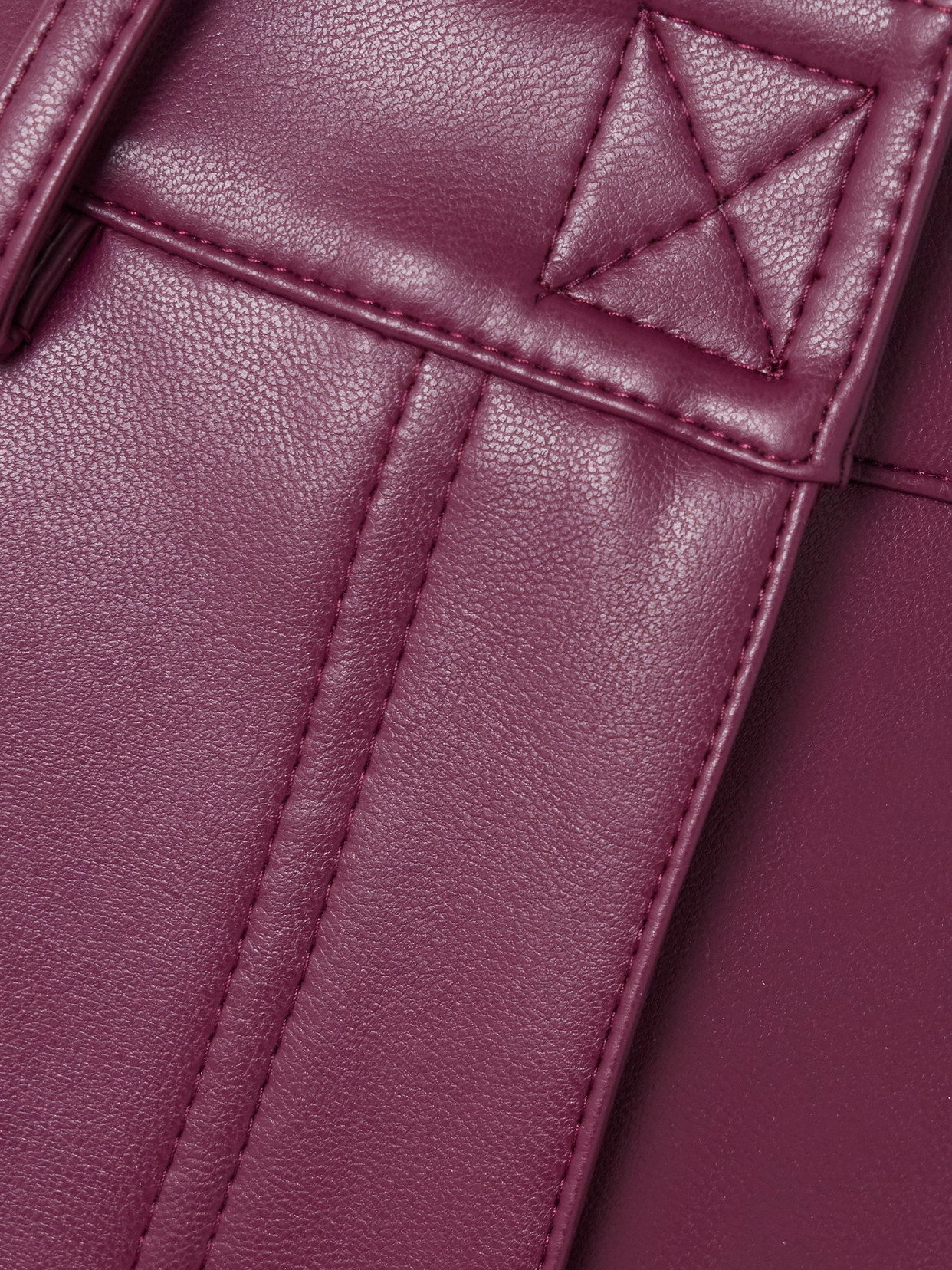 Norma Kamali Jean Shorts In Burgundy