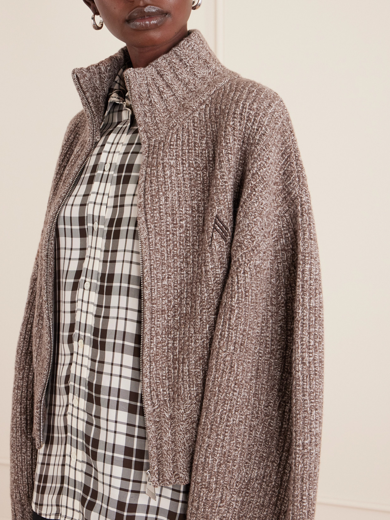 Attico Ribbed Wool And Cashmere-blend Zip-up Cardigan In Brown