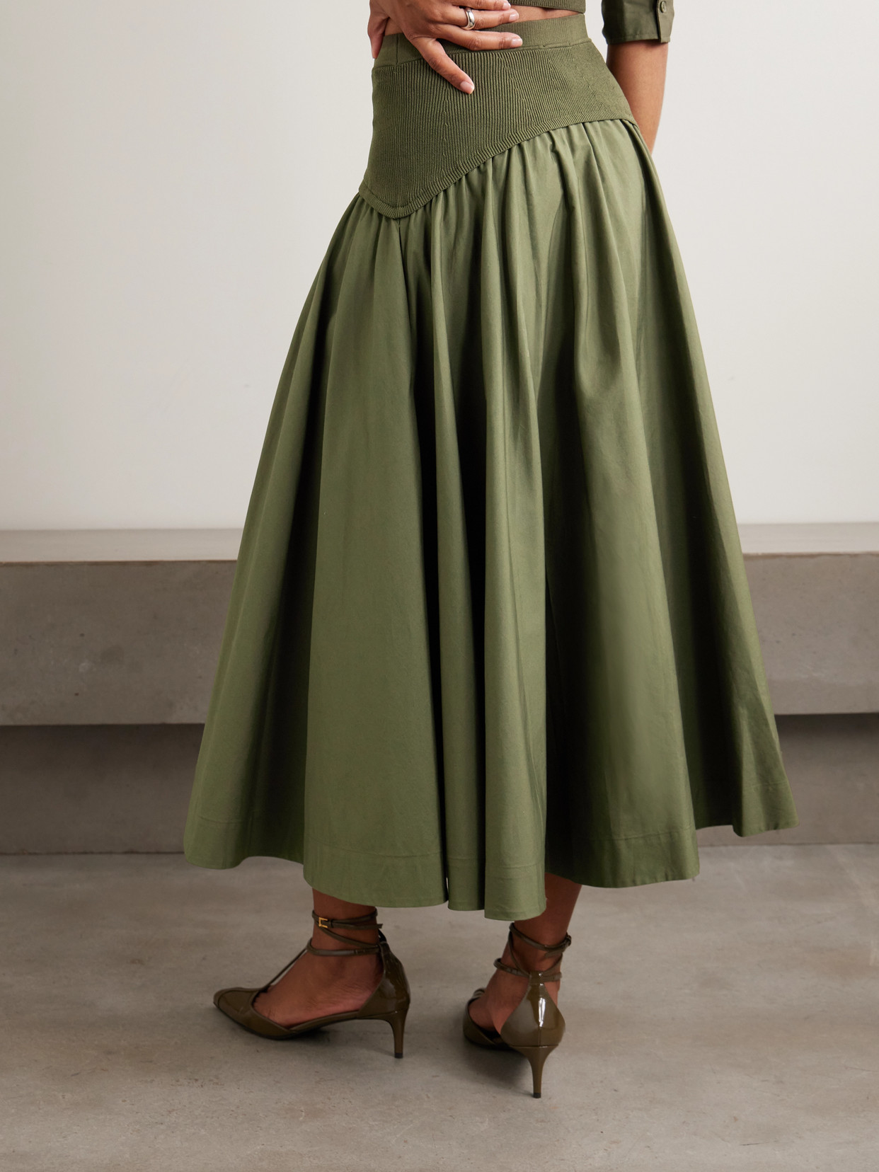 Ovie Pleated Ribbed-Knit Trimmed Cotton-Poplin Midi