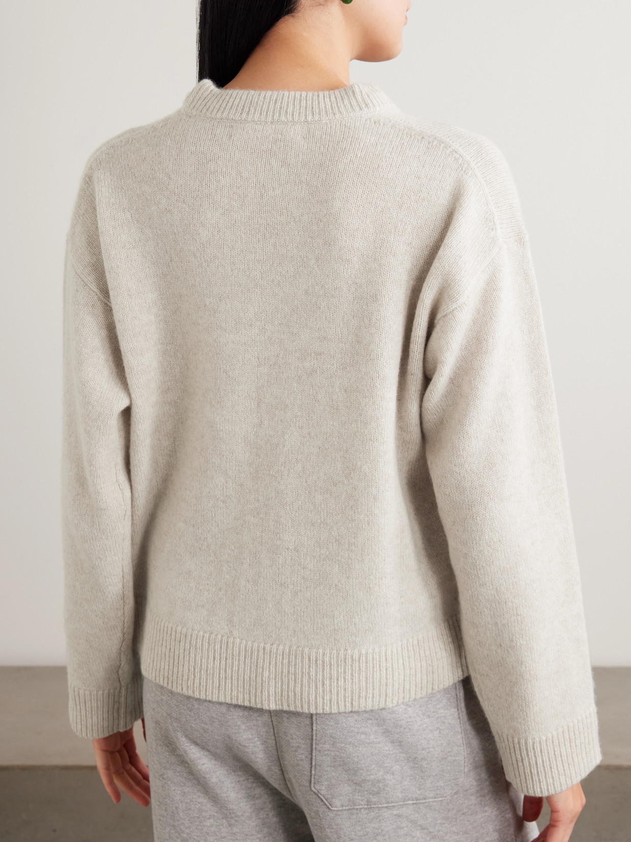 The Elder Statesman Zuma Cashmere Sweater In White