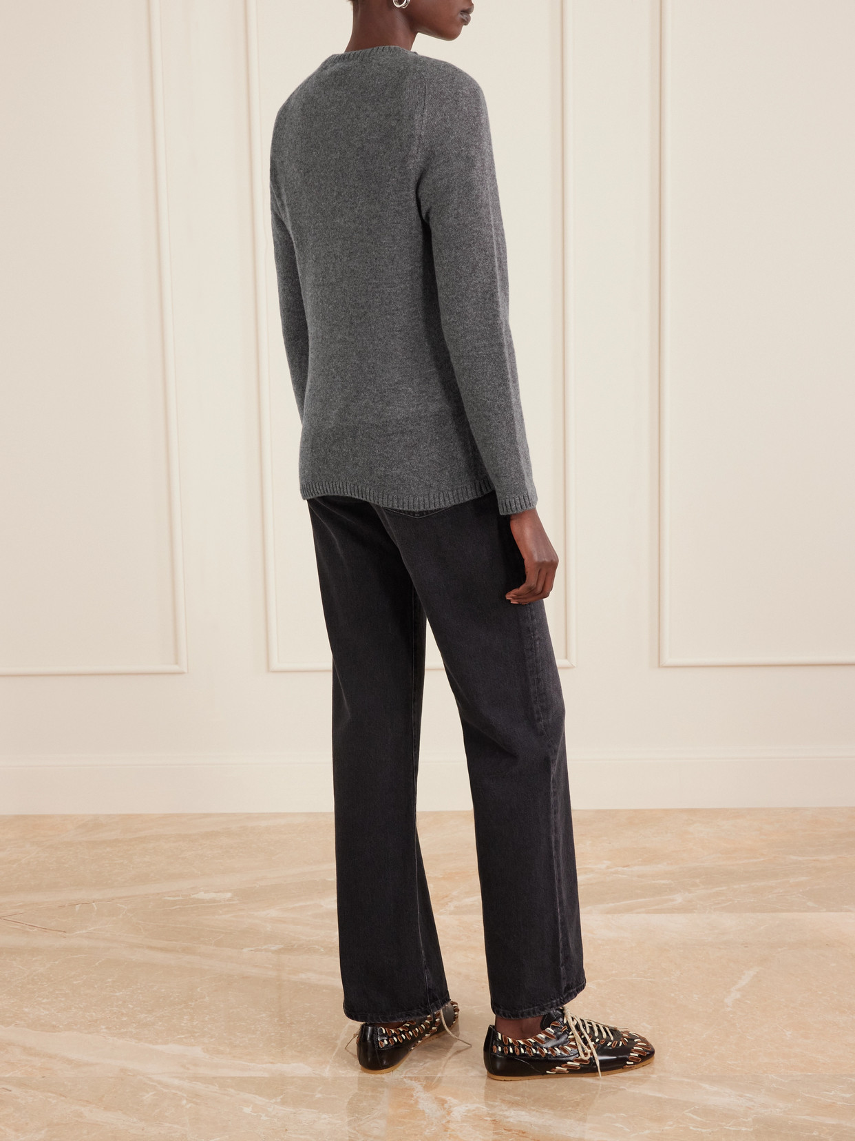 The Elder Statesman Laurel Cashmere Sweater In Gray