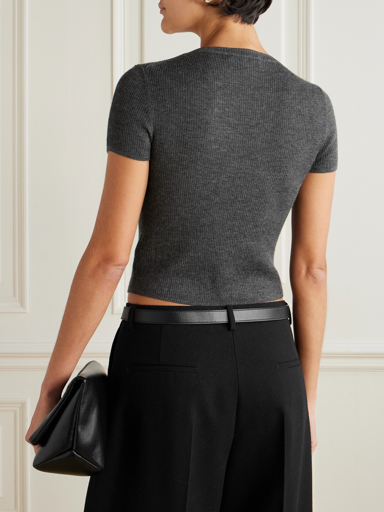 Éterne - Baby Tee Cropped Ribbed Cashmere T-Shirt