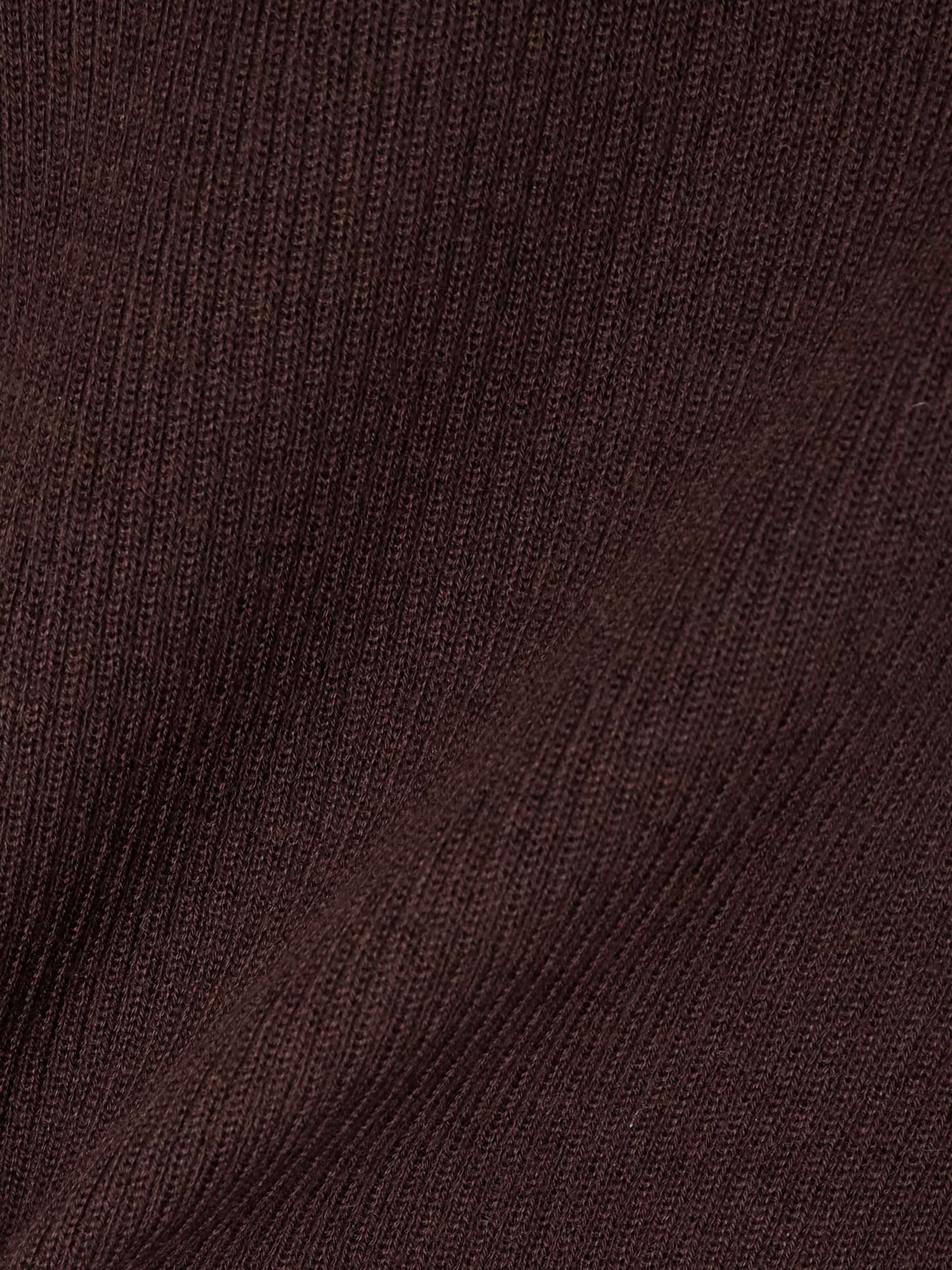 ÉTERNE 