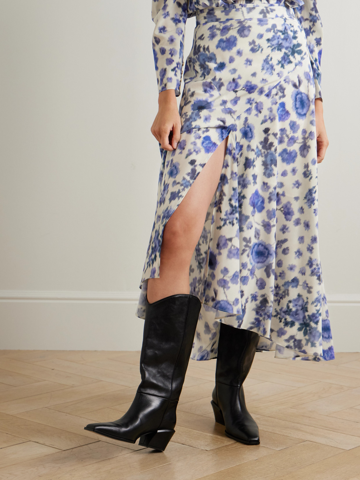 Isabel Marant Sakura Pleated Floral-print Silk-blend Midi Skirt In Blue