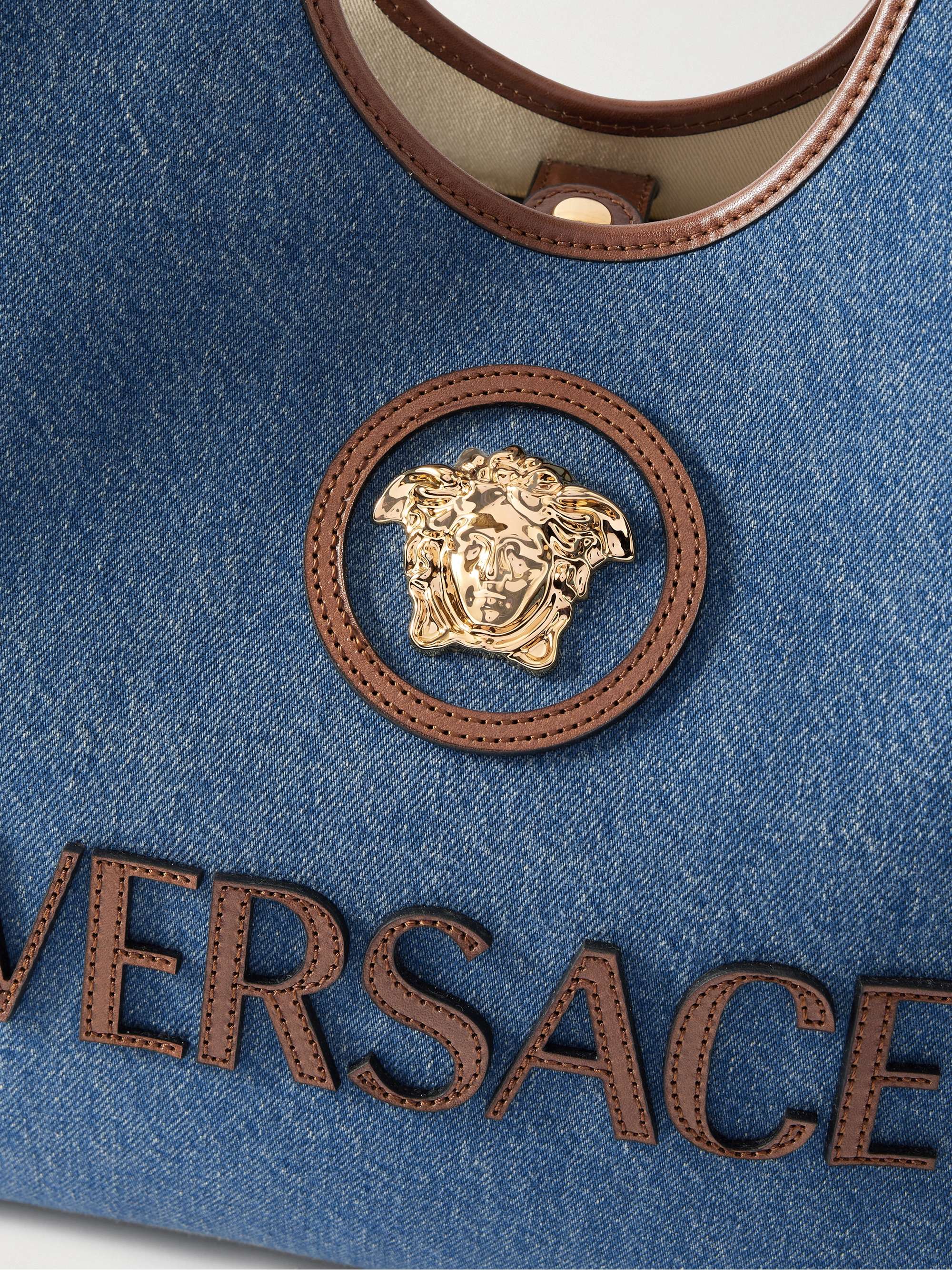 VERSACE 