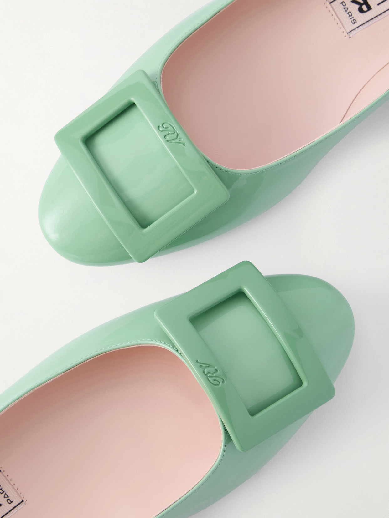 Roger Vivier Round Toe Gommettine Buckle Bow Ballerinas In Green