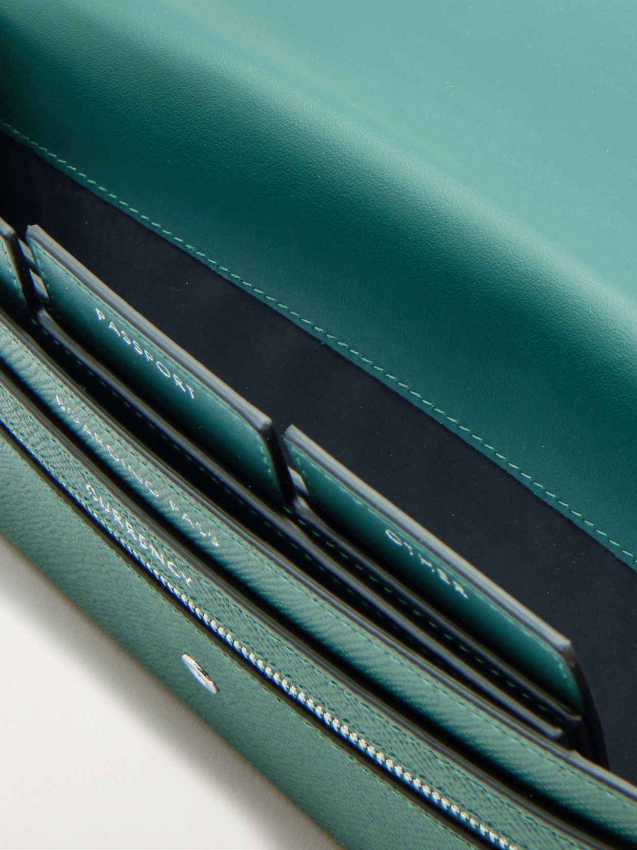 Smythson Marshall Textured-leather Travel Wallet In Green