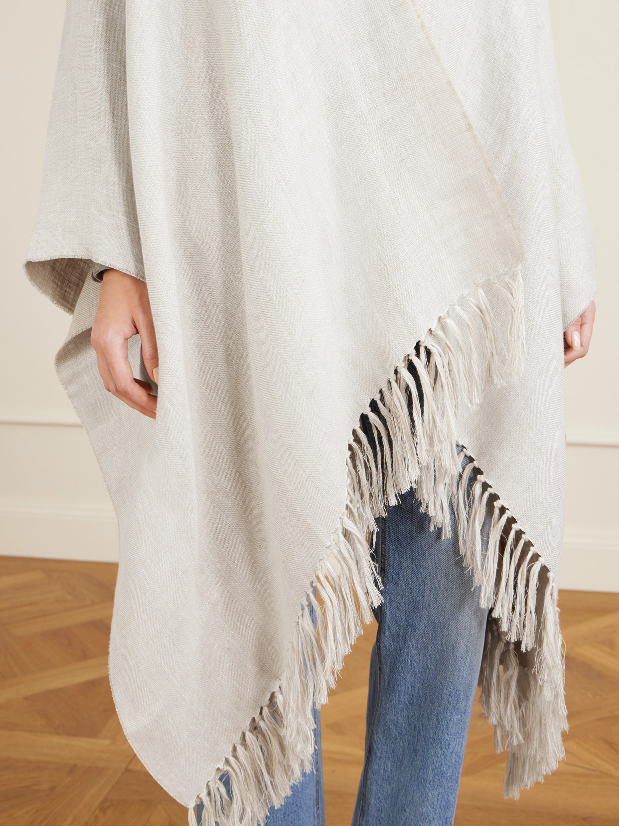 Brunello Cucinelli Fringed Linen-blend Scarf In Brown