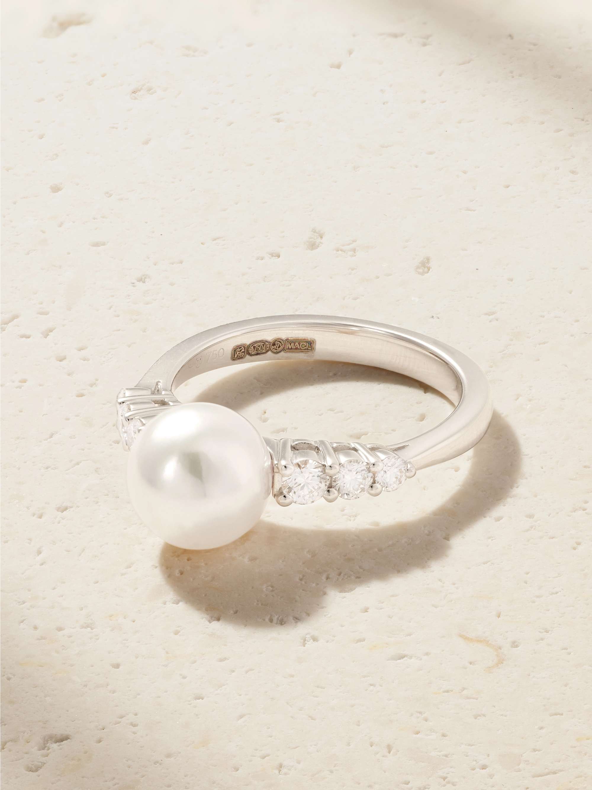 MIKIMOTO 