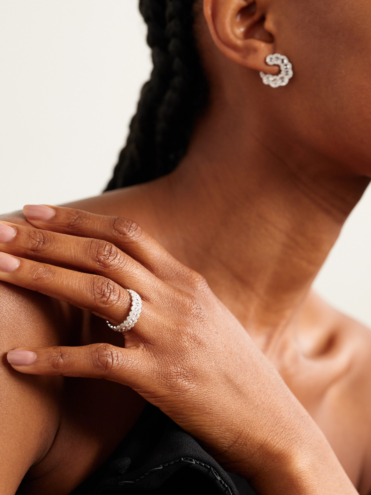 David Morris 18-karat White Gold Diamond Ring In Metallic