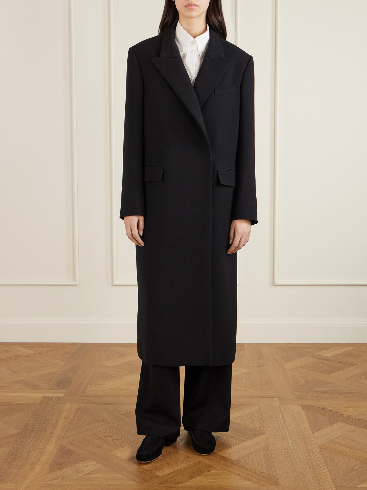 Nevena Coat