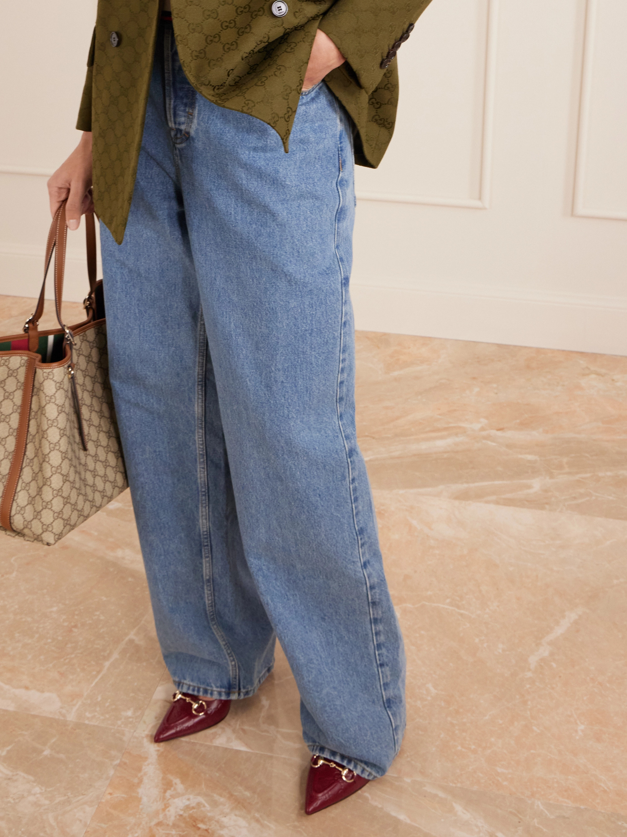 Gucci Horsebit-embellished debossed leather pumps