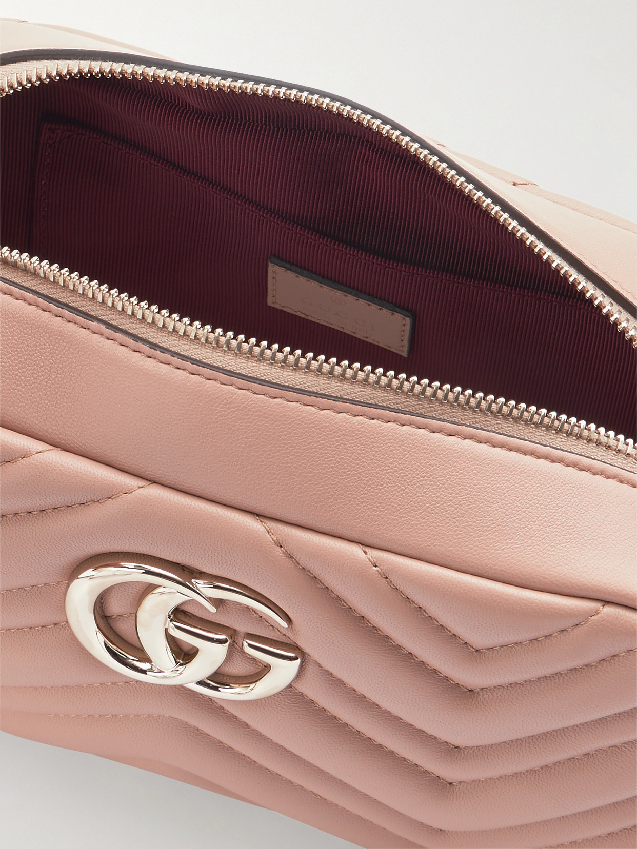 GG Marmont Quilted Shoulder Bag