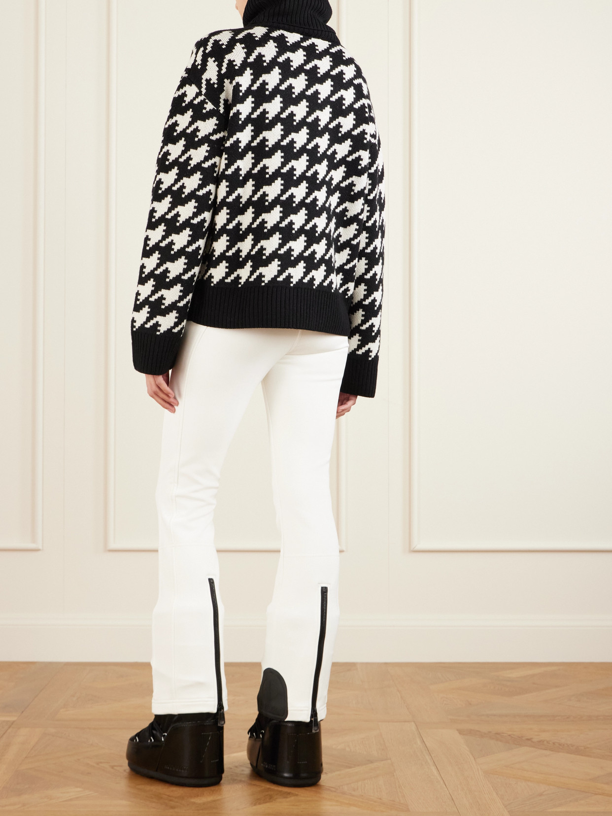 Perfect Moment Oversized Houndstooth Merino Wool Turtleneck Sweater In White