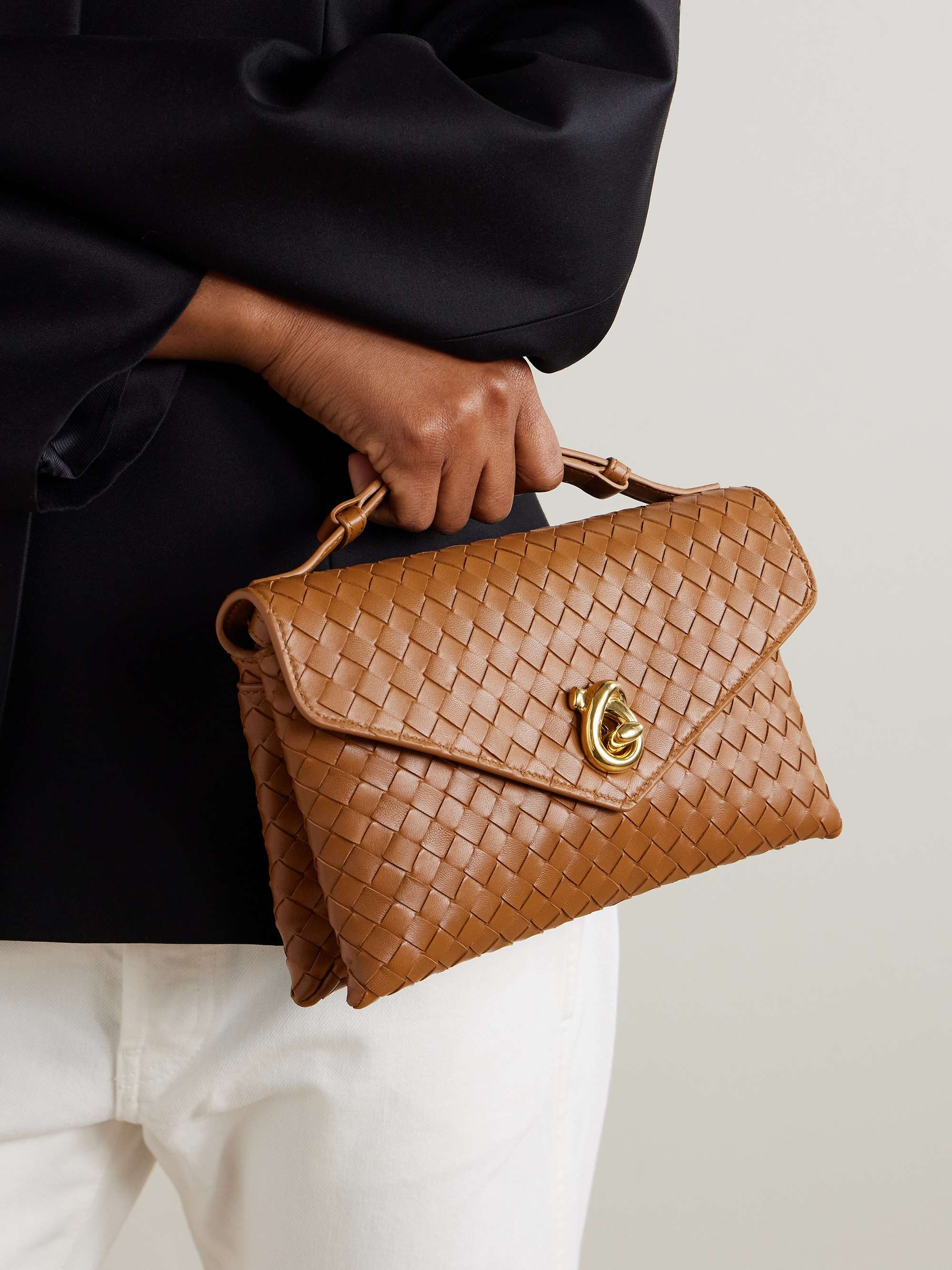 “Llife COW LEATHER MESH BAG”bottega Llife COW LEATHER MESH BAG