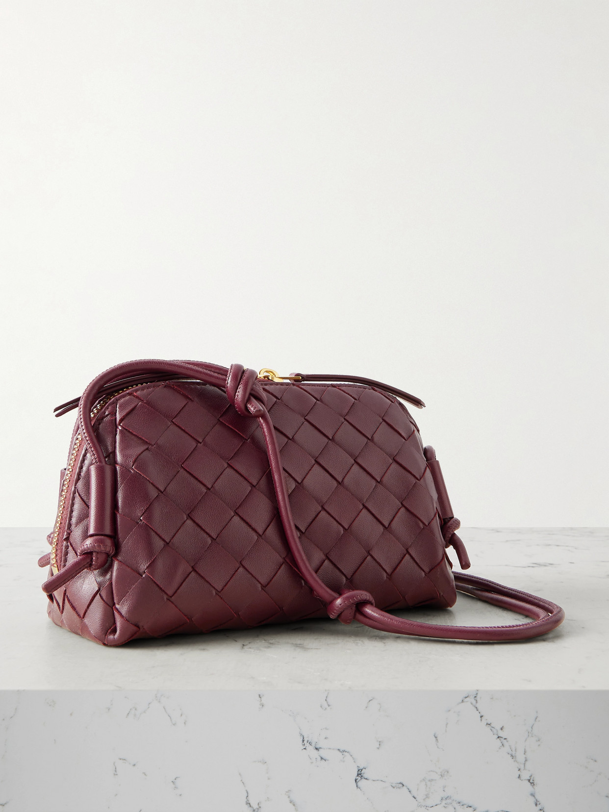 Bottega Veneta Concert Pouch Intrecciato Leather Shoulder Bag In Burgundy