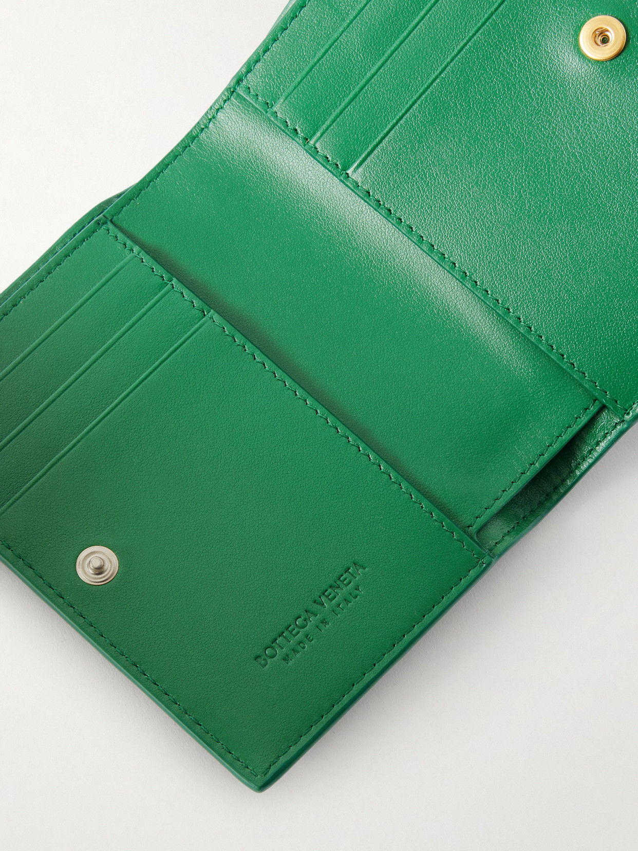 Bottega Veneta Intrecciato 15 Leather Wallet In Green