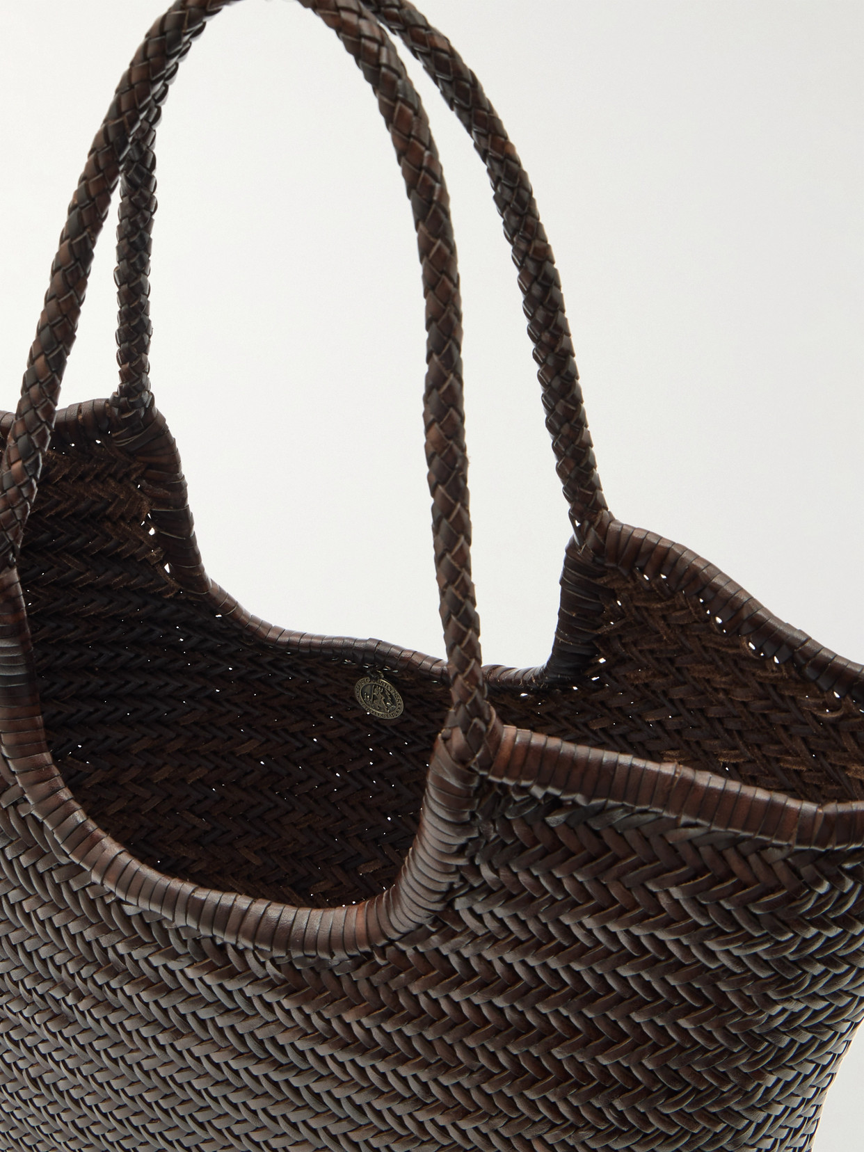 Ns Diagonal Triple Jump Woven Leather Tote